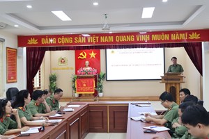 Phòng An ninh điều tra tổ chức sinh hoạt định kỳ tháng 11