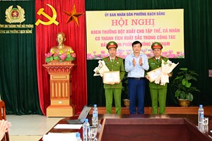 Biểu dương, khen thưởng đột xuất Công an phường Bạch Đằng có thành tích trong công tác đấu tranh, phòng chống tội phạm