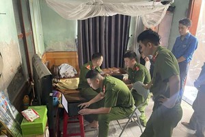 Nhân dân cảm ơn Công an xã Tiên Lãng tận tâm phục vụ 