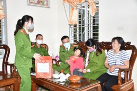 Phòng Cảnh sát cơ động: Hơn 12.581 lượt tuần tra vũ trang, kiểm tra hành chính