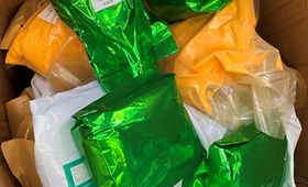 Công an quận Lê Chân và Đội QLTT số 6 – Cục QLTT thành phố: Phát hiện cơ sở chứa số lượng lớn phụ gia dùng để chế biến trà sữa, nước trái cây không rõ nguồn gốc