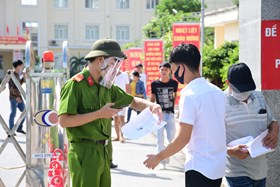 Trại tạm giam CATP: Duy trì hiệu quả công trình “Cổng cơ quan an toàn, văn hóa"