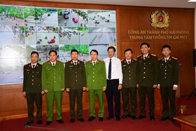 Thứ trưởng Bộ Công an Lê Quốc Hùng thăm, làm việc tại Công an thành phố Hải Phòng