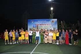 Đội CSGT -TT Công an quận Hồng Bàng vô địch giải bóng đá nội bộ