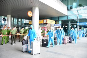 Người dân không ra khỏi nhà từ 22h00’ đến 05h00’ từ ngày 18/5/2021 khi không có việc cần thiết