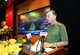 Bộ trưởng Tô Lâm gửi Thư khen toàn thể cán bộ, chiến sĩ Công an xã, thị trấn