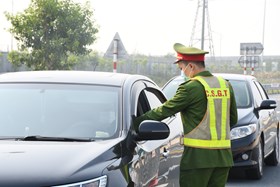 Chốt kiểm soát dịch bệnh Covid-19 liên ngành số 4 phát hiện 02 người trốn khai báo y tế
