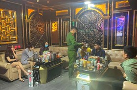 Xử lý quán Karaoke Vsip tại xóm 8 Thủy Triều, huyện Thủy Nguyên, TP Hải Phòng vi phạm