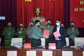 Công an thành phố ký kết phối hợp tuyên truyền với Báo Hải Phòng