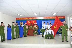 Chi đoàn cơ sở Phòng Cảnh sát thi hành án hình sự và hỗ trợ tư pháp: Giới thiệu 05 đoàn viên ưu tú để bồi dưỡng, kết nạp Đảng
