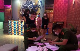 Xử lý quán massage vi phạm quy định về phòng chống dịch bệnh Covid-19 ở phường Lãm Hà (Kiến An)