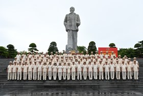 Lực lượng Cảnh sát nhân dân – CATP Hải Phòng  Báo Công Dâng Bác tại Quảng trường Chủ tịch Hồ Chí Minh (tỉnh Nghệ An)
