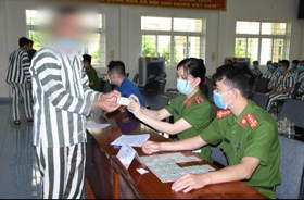 Cảnh báo về tội phạm sử dụng Căn cước công dân giả để mở tài khoản ngân hàng