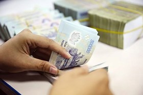 Hình thức xử lý đối với hành vi cho vay tiền với lãi suất cao hơn lãi suất theo quy định của pháp luật