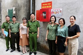 Ra mắt mô hình “Tổ liên gia PCCC” và “ Điểm chữa cháy công cộng” trên địa bàn thị trấn Núi Đối (Kiến Thụy)