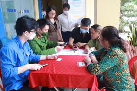 Phường Hạ Lý (Hồng Bàng): Ra mắt điểm hướng dẫn người dân kích hoạt tài khoản định danh, xác thực điện tử trên ứng dụng VNeID