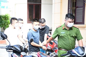 Tăng cường đấu tranh, xử lý hành vi cá độ bóng đá