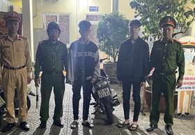 Công an quận Hồng Bàng: Kiên quyết bắt giữ, xử lý nghiêm 02 trường hợp lạng lách đánh võng