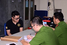 Thông tin ban đầu về việc xe ô tô bị đập phá kính trên địa bàn thành phố Hải Phòng