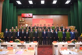 Lực lượng CAND tiếp tục “gương mẫu, đi đầu” trong thực hiện các nghị quyết, chỉ thị, kết luận của Trung ương Đảng, Quốc hội, Chính phủ