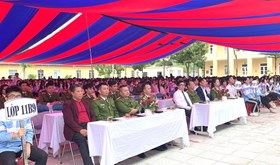Tuyên truyền ứng dụng VNeID trong phòng chống ma túy học đường tại trườngTrường THPT Lê Chân