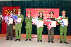 Công an quận Đồ Sơn: Công bố các quyết định của Giám đốc CATP về công tác cán bộ