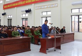 Tòa án Nhân dân huyện An Lão tuyên phạt Trịnh Văn Nam 3 năm tù về tội “Sản xuất hàng cấm”