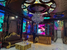 Cở sở kinh doanh Karaoke The Six (An Dương) không xuất trình được giấy phép kinh doanh khi đang hoạt động
