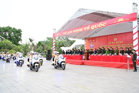Công an thành phố ra quân thực hiện đợt cao điểm tấn công, trấn áp tội phạm bảo đảm ANTT tết nguyên đán Ất Tỵ - 2025