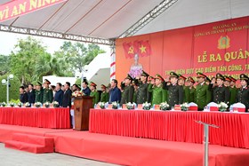 Thủ tướng chỉ thị tăng cường các biện pháp bảo đảm đón Tết Nguyên đán Ất Tỵ 2025 vui tươi, lành mạnh, an toàn, tiết kiệm