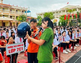 Công an phường Đông Hải tổ chức tuyên truyền an toàn giao thông và phòng cháy chữa cháy tại các trường học
