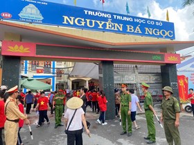Phòng Cảnh sát Quản lý hành chính về trật tự xã hội phối hợp đảm bảo trật tự công cộng, trật tự đô thị và trật tự đường hè dịp khai giảng năm học 2025 – 2026