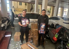 Cảnh báo về buôn bán pháo hoa trái quy định