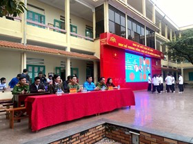 Tổ chức buổi tuyên truyền về thủ đoạn "Bắt cóc online", hưởng ứng Chiến dịch "không một mình" - "Cùng nhau an toàn trực tuyến" tại Trường THPT Bạch Đằng