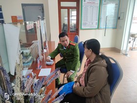 Công an xã Vĩnh Lại phối hợp Quỹ tín dụng nhân dân Quang Khải phát hiện, ngăn chặn việc công dân bị lừa đảo qua mạng xã hội