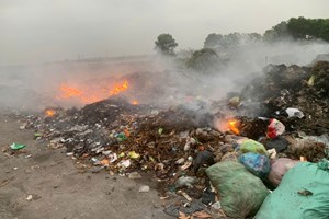 Công an xã Gia Lộc nhận thư cảm ơn của người dân