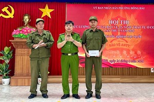 Phường Đông Hải: Trao thưởng tặng 5 thí sinh xuất sắc trong phần thi trắc nghiệm trực tuyến Hội thi lực lượng tham gia bảo vệ ANTT ở cơ sở giỏi lần thứ I năm 2026