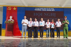 Công an xã Hải Hưng tổ chức Hội nghị tổng kết 01 năm thực hiện mô hình “Trường học không ma túy”