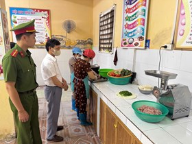 Công an xã Thanh Hà tích cực triển khai “Tháng hành động vì an toàn thực phẩm”