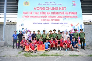 Giải bóng đá nam 7 người Công an thành phố: Công an xã Vĩnh Am đoạt giải vô địch