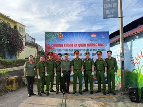 Công an phường An Biên : Ra quân làm sạch tuyến đường sắt trong "Ngày thứ 7 cùng dân"