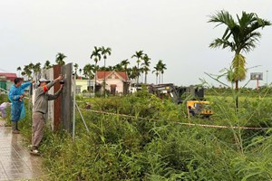Công an phường Dương Kinh bảo đảm an ninh, an toàn trong quá trình tổ chức thi hành Quyết định cưỡng chế, thực hiện quyết định thu hồi đất 