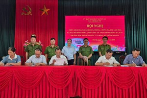 Công an xã Tân Kỳ tham mưu triển khai thực hiện mô hình “Mỗi cán bộ Công an - Một thôn không ma túy”, “Trường học không ma túy” và “Dòng họ không ma túy”