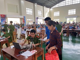 Tuổi trẻ xã Nguyễn Bỉnh Khiêm xung kích chung tay tri ân, hỗ trợ thu nhận mẫu ADN thân nhân liệt sĩ