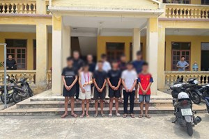 Phòng Cảnh sát Hình sự: Triệu tập 10 đối tượng điều khiển xe mô tô lạng lách, đánh võng