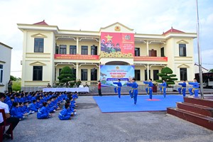 Thanh tra Công an thành phố và Công an xã An Trường triển khai mô hình “Thanh thiếu nhi sức khỏe và pháp luật”