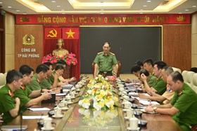 Bảo đảm an ninh, trật tự tốt nhất cho hoạt động văn hóa và kinh tế đêm tại phố đi bộ