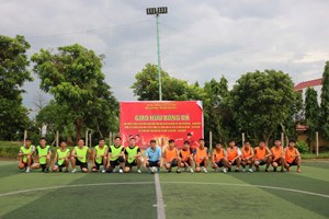 Chi đoàn Đội Chữa cháy và CNCH khu vực 4 tổ chức giao lưu bóng đá chào mừng Quốc khánh 02/9