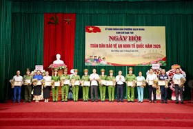 Phường Bạch Đằng phát huy sức mạnh toàn dân, giữ vững an ninh trật tự từ cơ sở