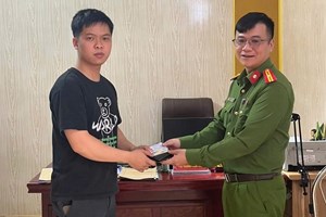  Phân trại tạm giam Nam Sách: Nhân dân trân trọng nghĩa cử đẹp, kịp thời trao trả tài sản cho người đánh rơi